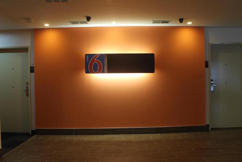 Motel 6-Atlanta, Ga - Downtown Esterno foto